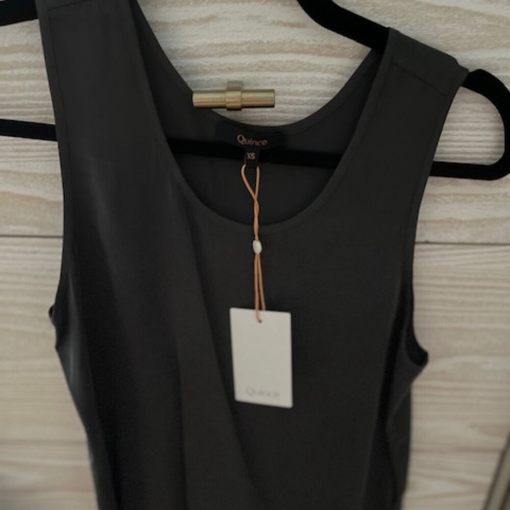 Quince black silk tank top, NWT, XS